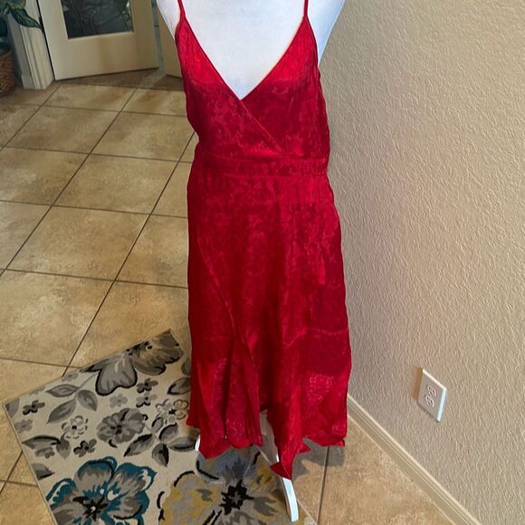 Preloved Band Of The Free Women's L Anina Ruby Red Wrap Midi Dress Red Jaquard F - Picture 3 of 16